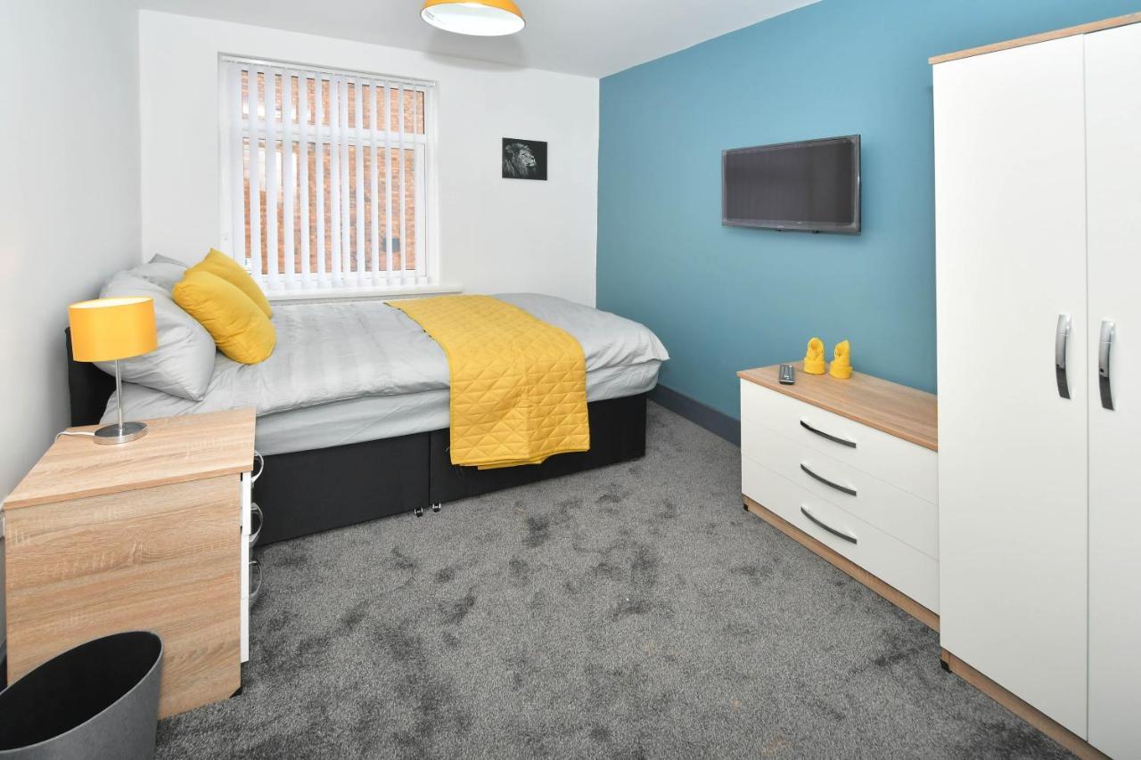 Townhouse @ Eastwood Place Stoke Holiday home *