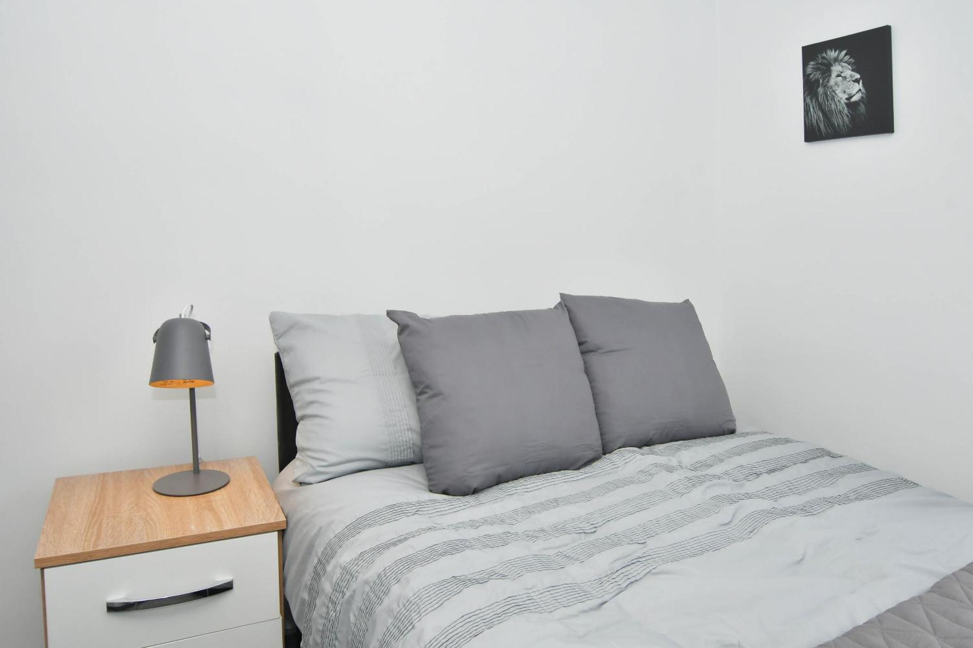 Townhouse @ Eastwood Place Stoke Holiday home Etruria
